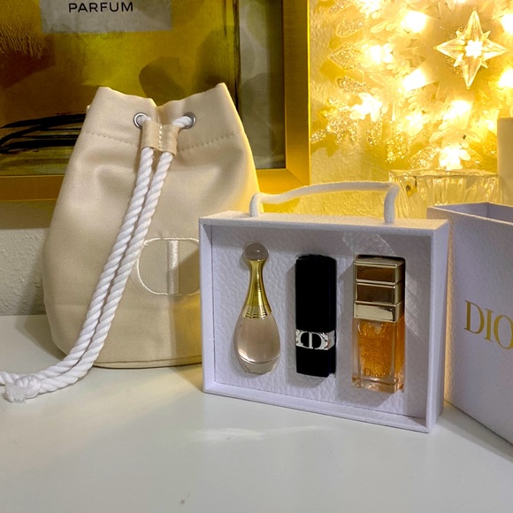 Dior Other - Dior String Bucket with 3-piece Set